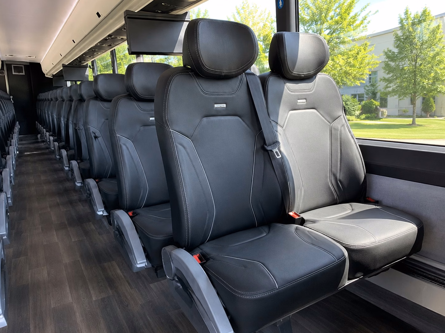 airport transfers and long distance wedding guest shuttles in erie