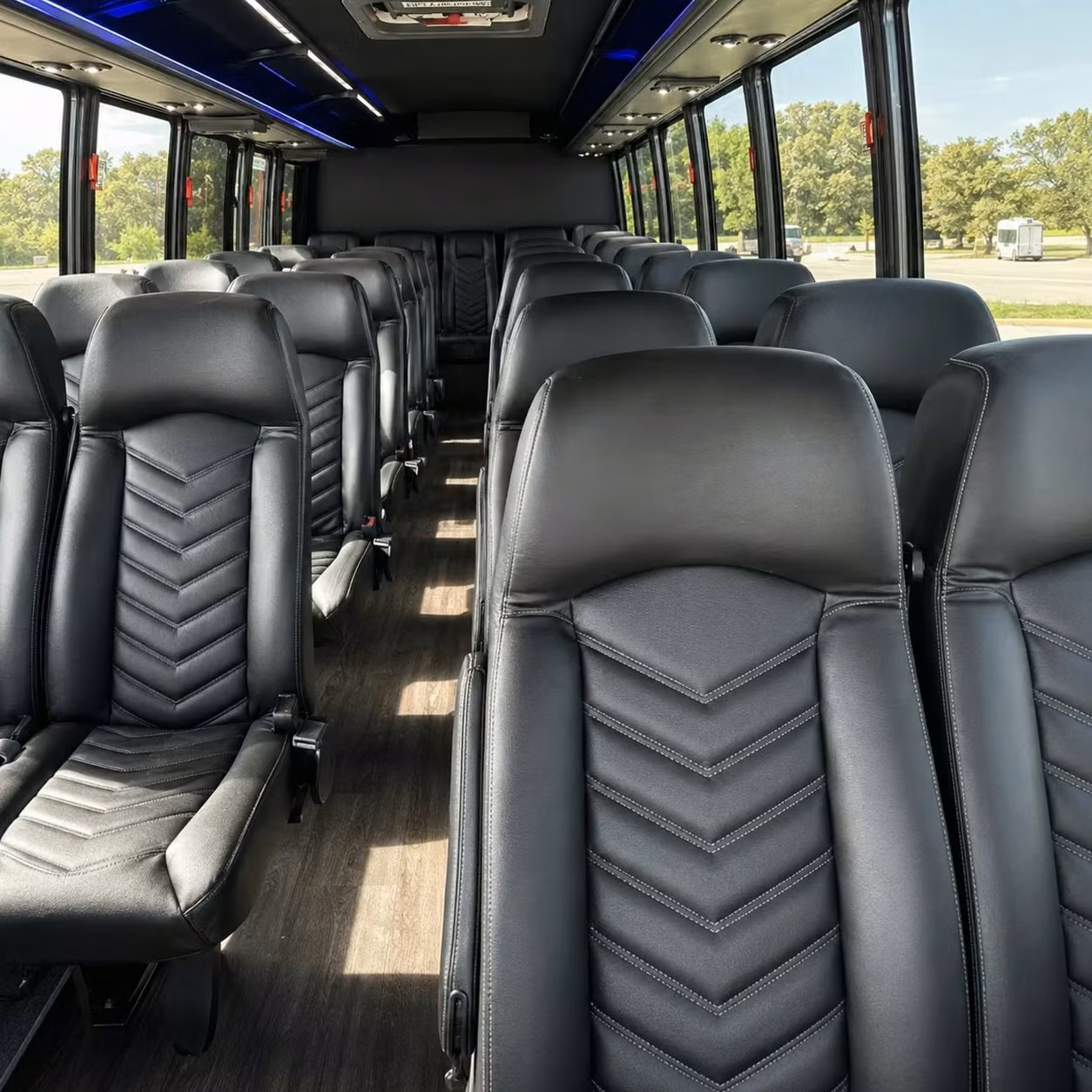 erie 15 passenger minibus rental